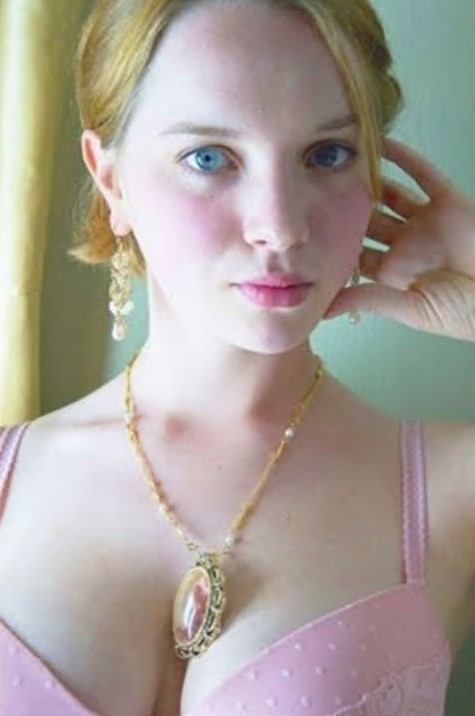 istanbulescortbella-3 İstanbul Escort Bella Eve, Otele, Rezidanslara Geliyorum